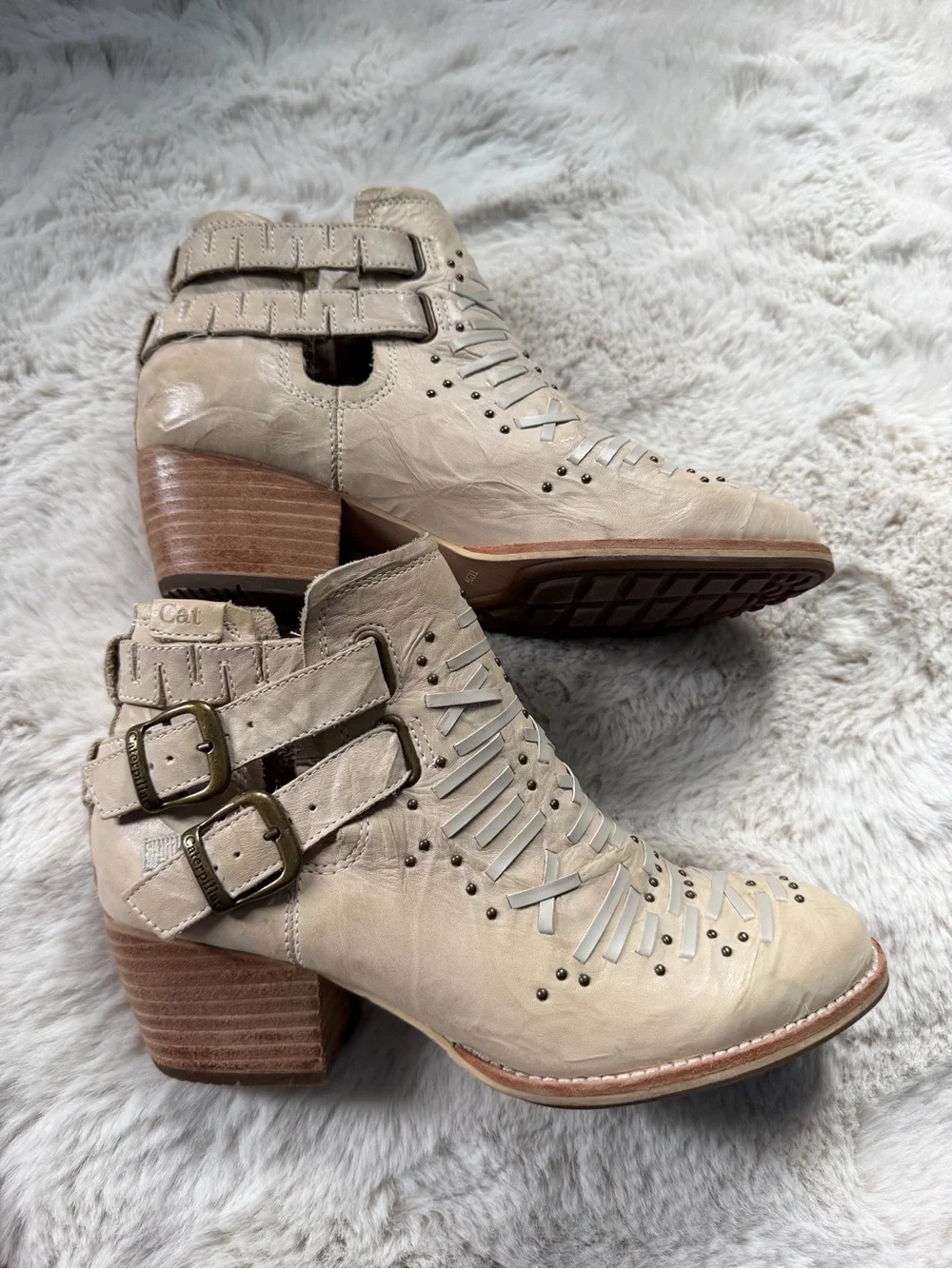 Caterpillar Beige Leather Cutout Buckle Ankle Boots